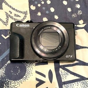 Canon PowerShot Vlogging Camera [G7 X Mark III]